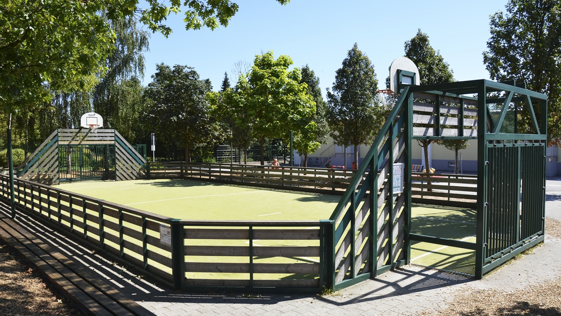 Mini Stade Sandweiler (resize)