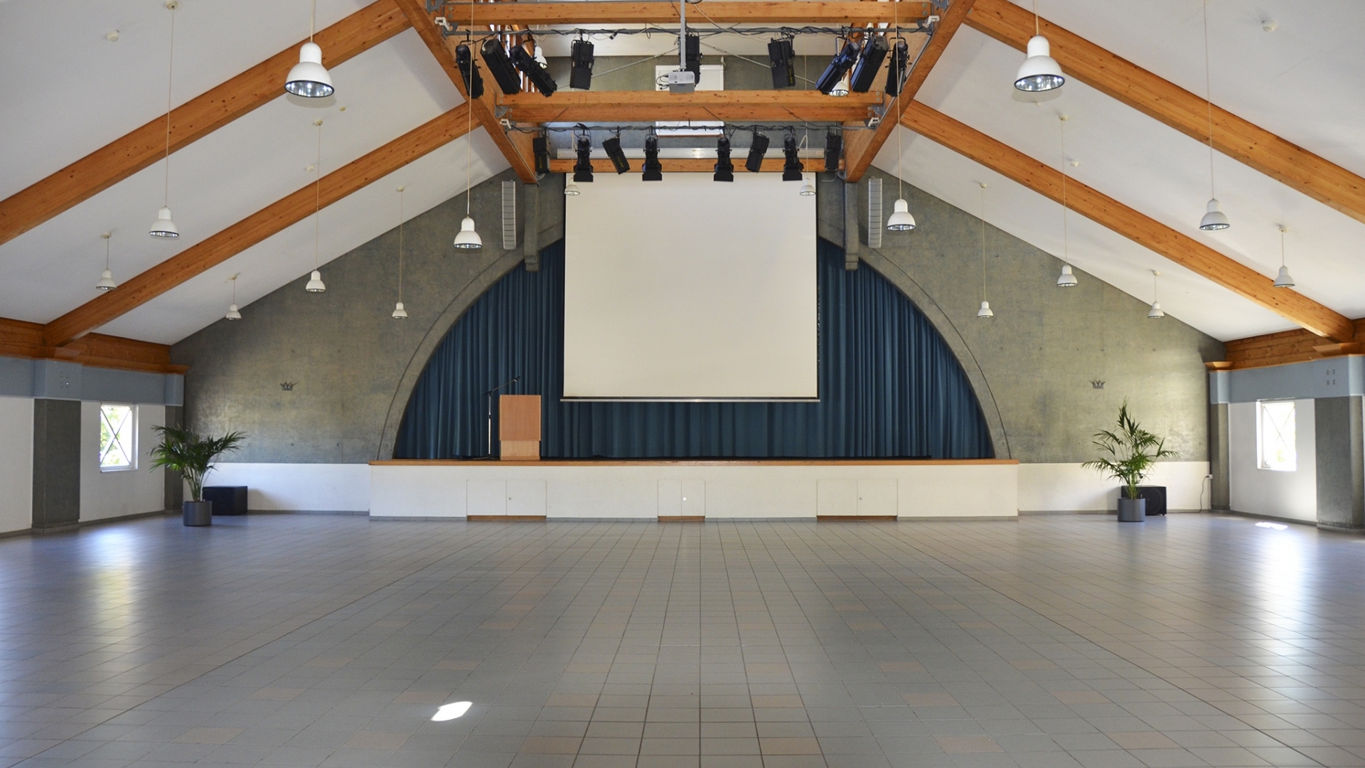 Centre Culturel Sandweiler (Grande Salle) (resize)