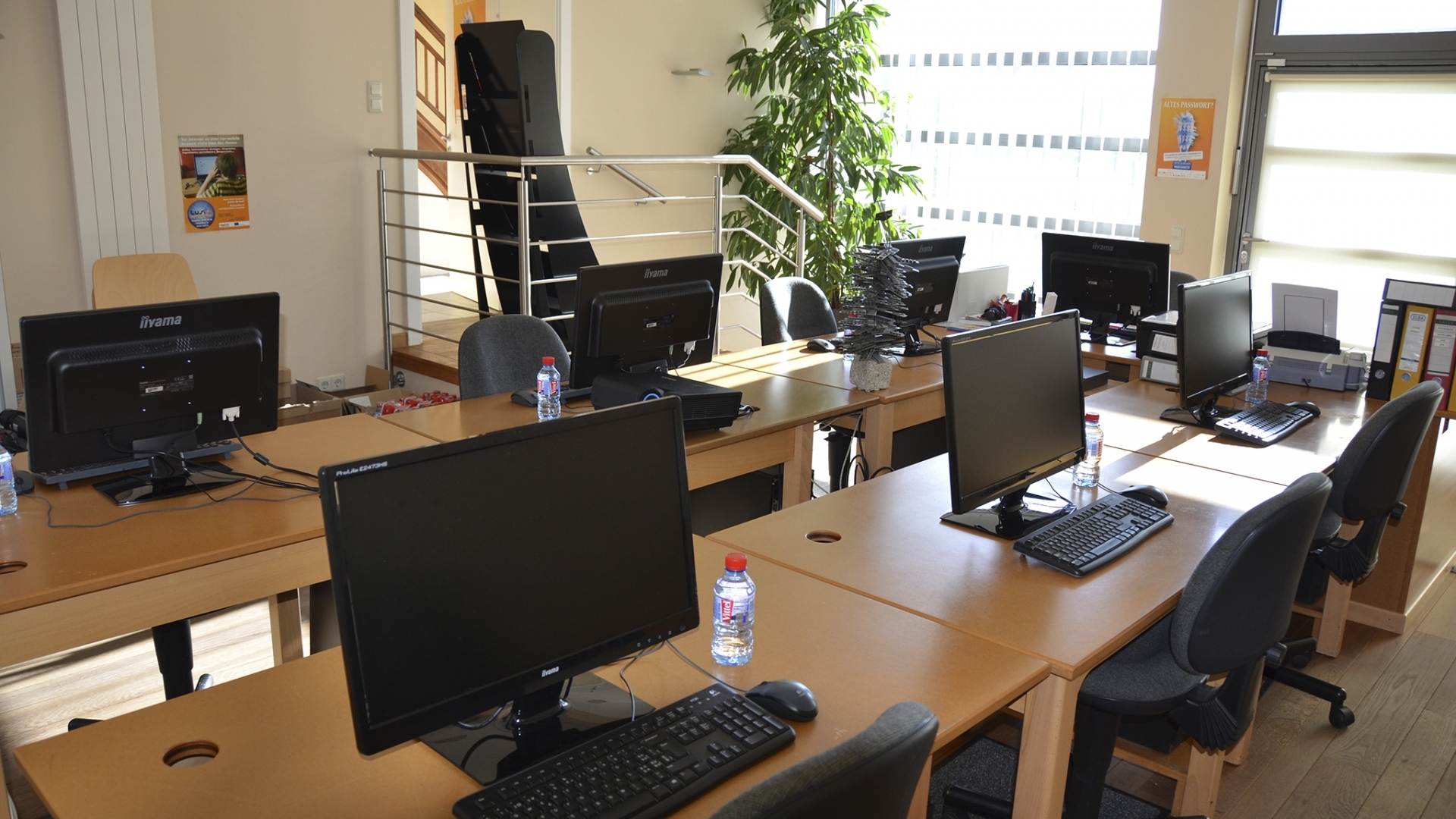 Internetstuff - Sandweiler (Poleschgaashaus) (resize)